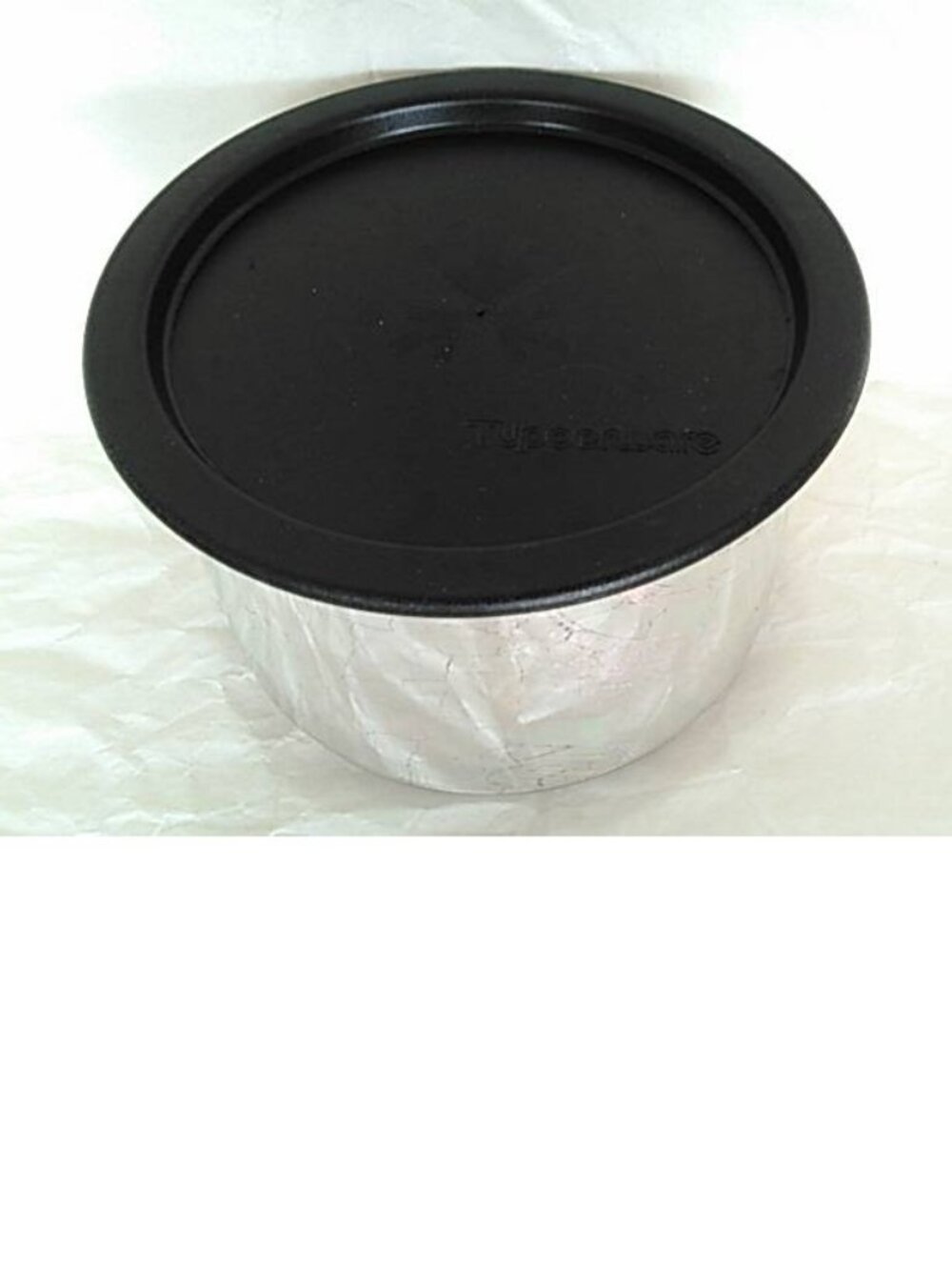 Tupperware Metallic Pattern Container (2707A-2) with One Touch Seal (2423E-2)